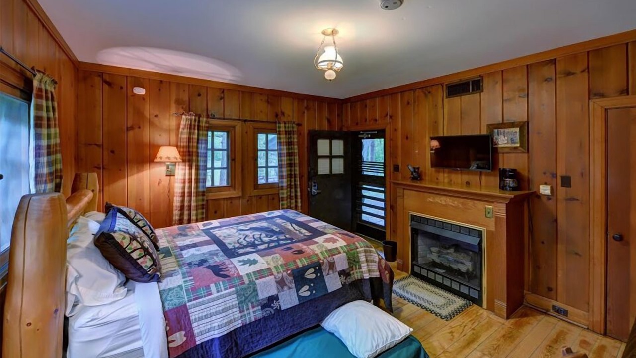 Photo of Bedroom in Mount Morris