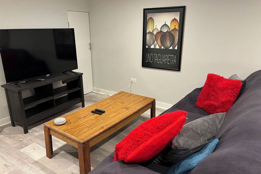 Photo of Livingroom in Rogers Park