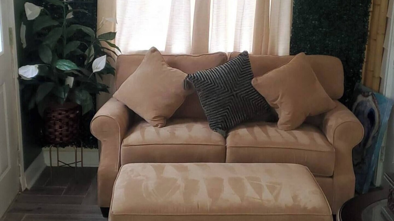 Photo of Livingroom in Homewood