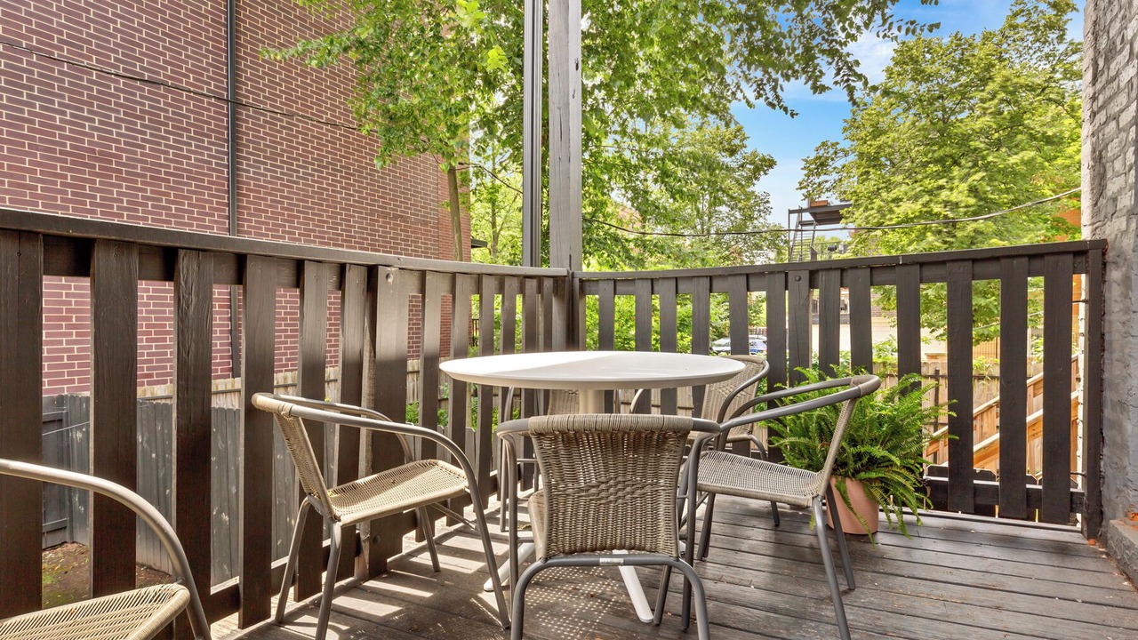 Photo of Outdoor in Near West Side