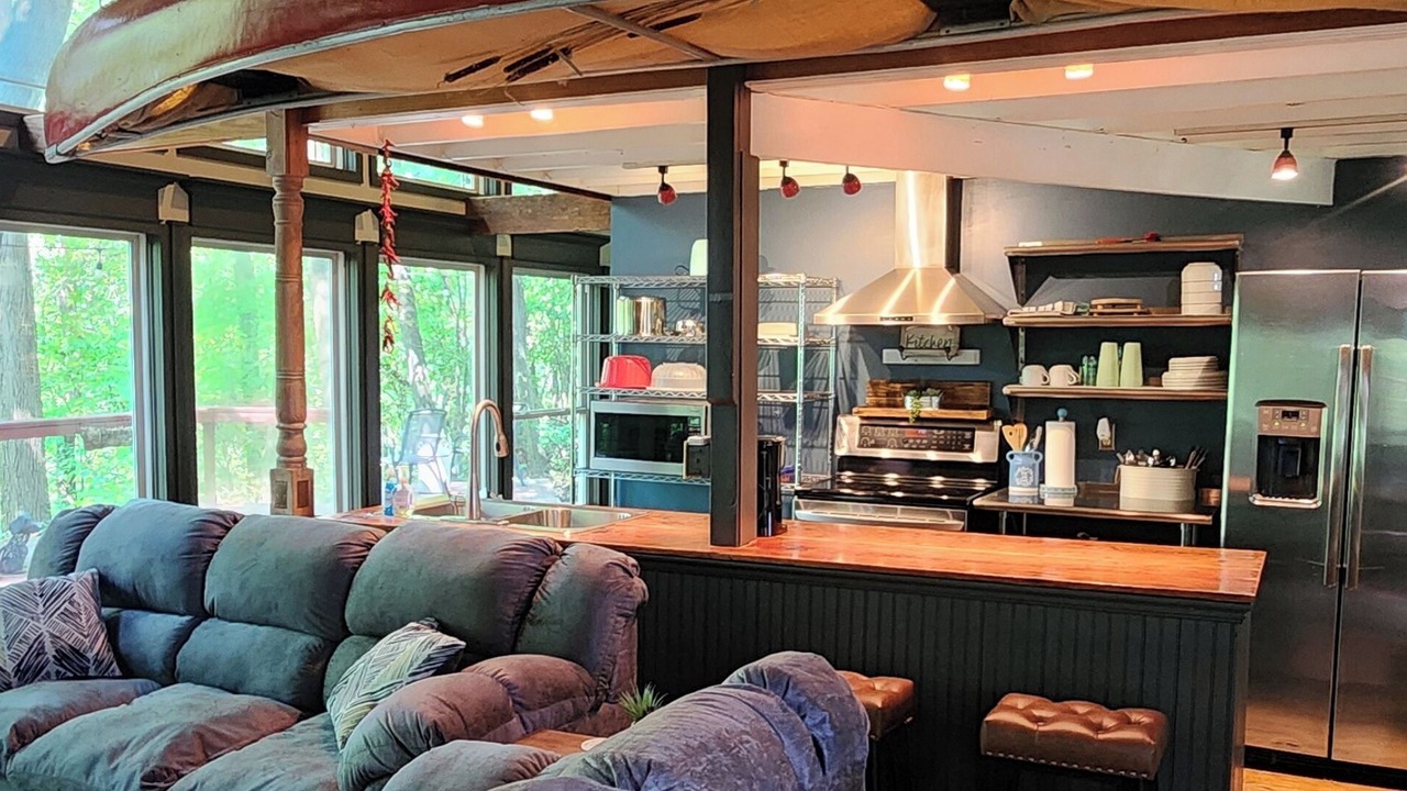 Photo of Kitchen in Armstrong