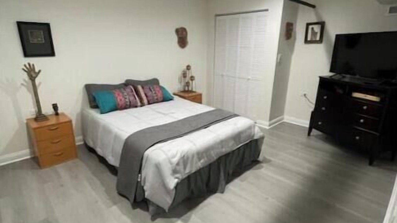 Photo of Bedroom in Bronzeville