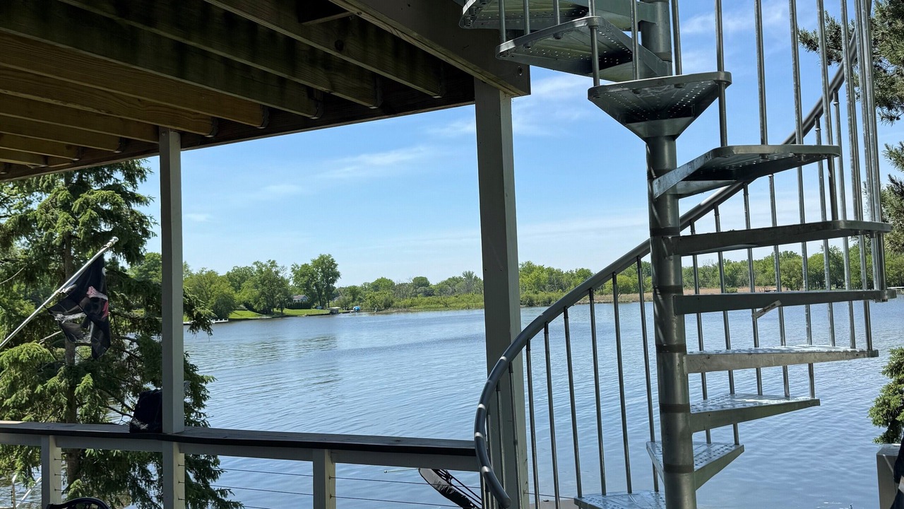 Photo of Outdoor in Fox Lake