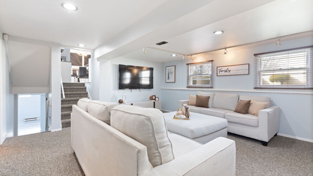 Photo of Livingroom in Country Club Hills