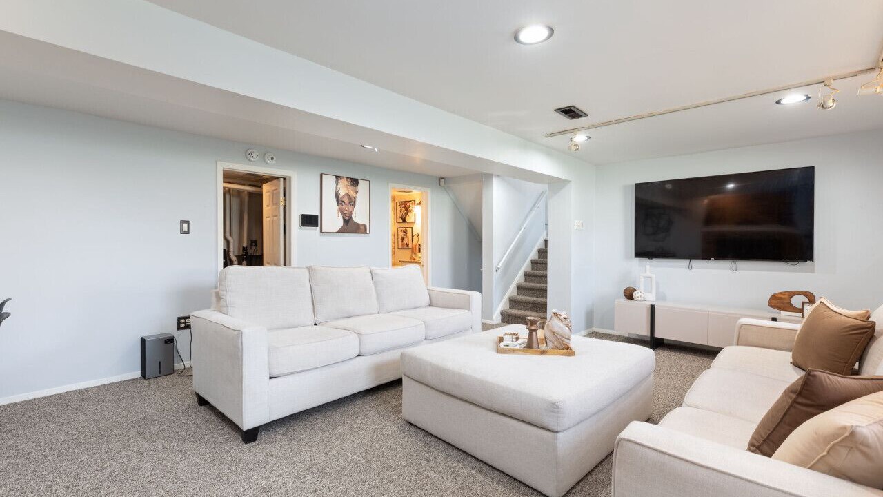 Photo of Livingroom in Country Club Hills