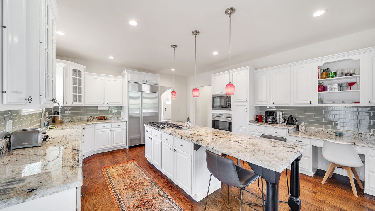 Photo of Kitchen in Plato Center
