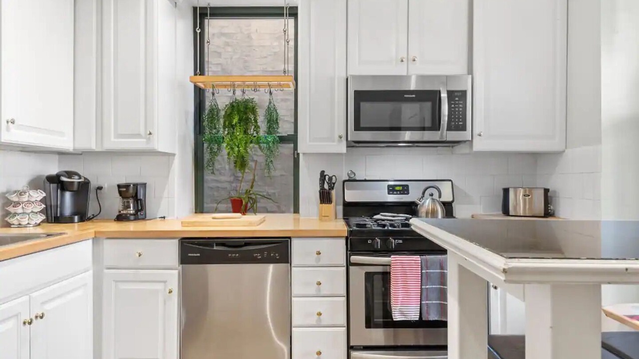 Photo of Kitchen in River North