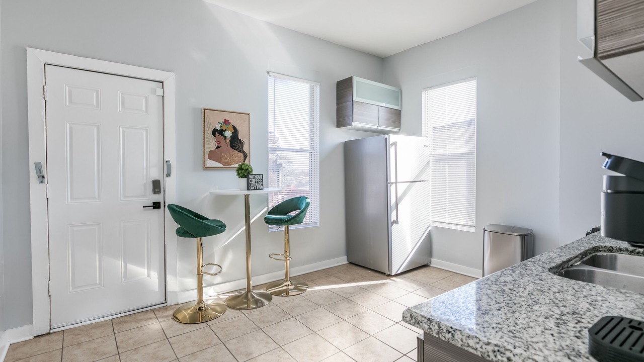 Photo of Kitchen in Greater Grand Crossing