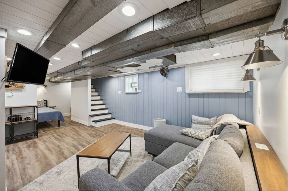 Photo of Livingroom in Forest Park