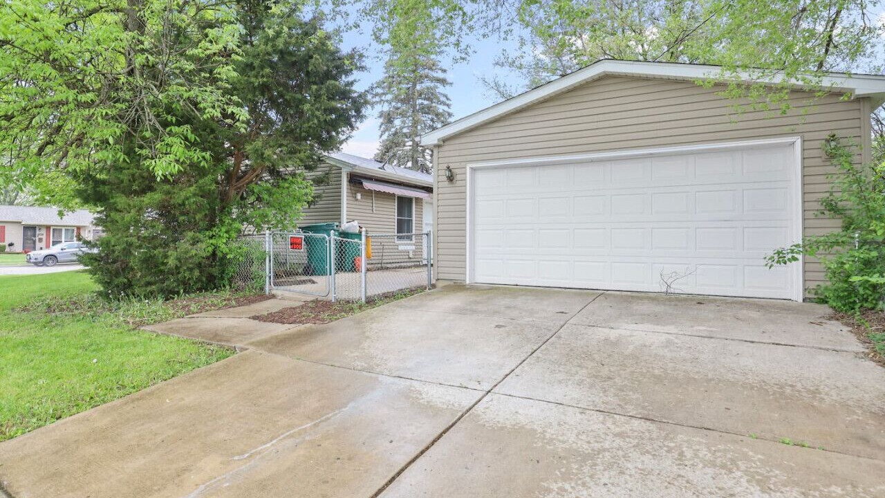 Photo of Outdoor in Romeoville