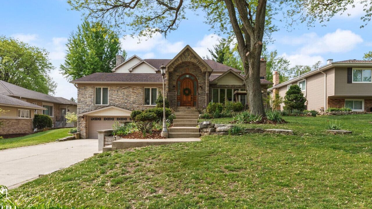 Photo of Outdoor in Glen Ellyn