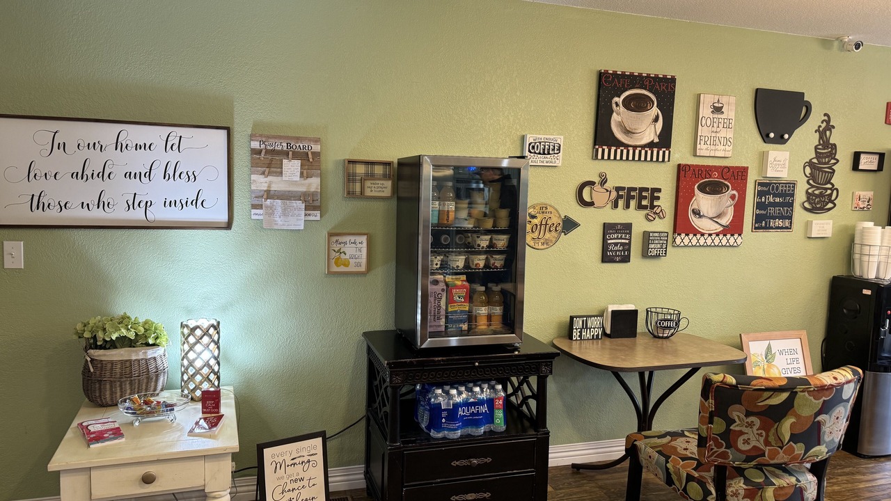 Photo of Livingroom in Arcola