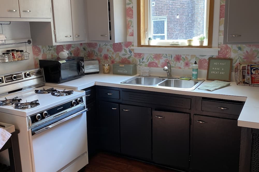 Photo of Kitchen in Irving Park