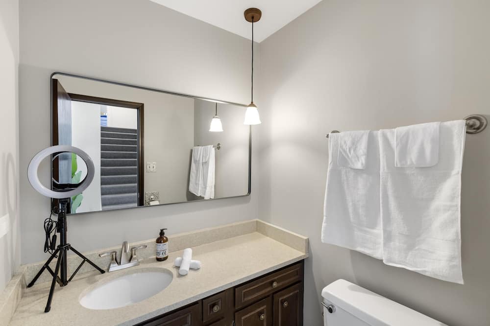 Photo of Bathroom in Downers Grove