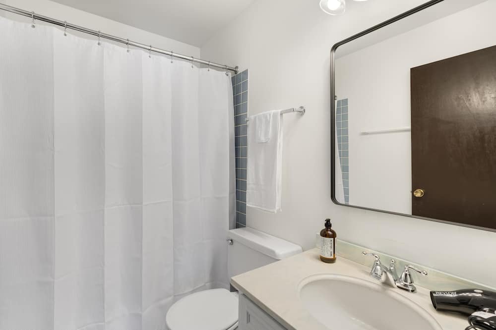 Photo of Bathroom in Downers Grove