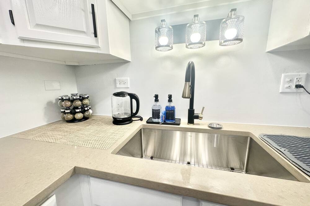 Photo of Kitchen in Hanover Park