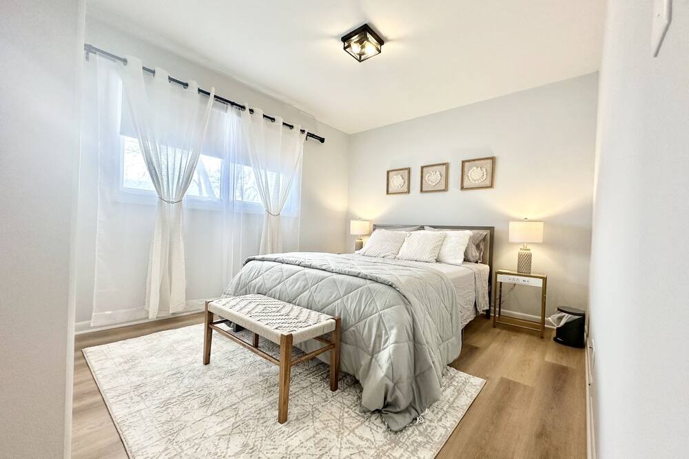 Photo of Bedroom in Hanover Park