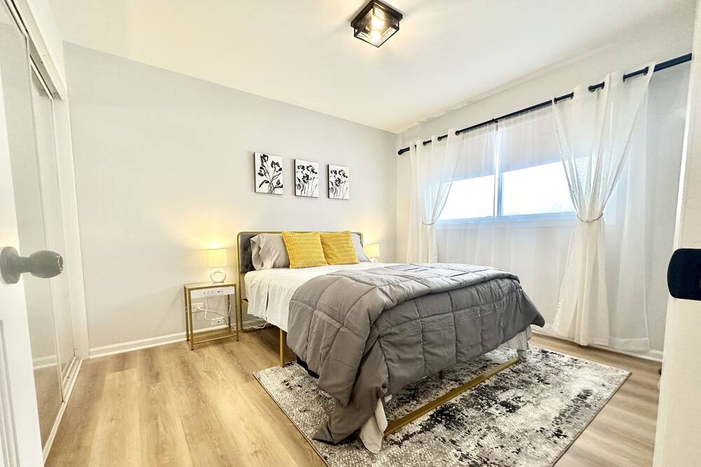 Photo of Bedroom in Hanover Park