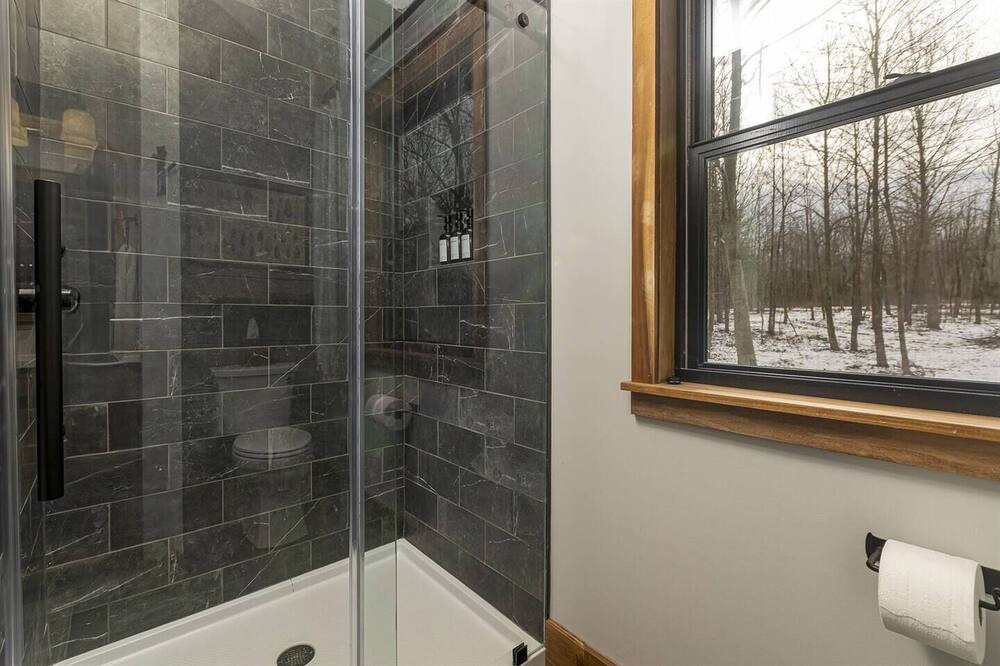 Photo of Bathroom in Carbondale