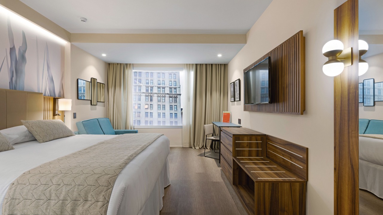 Photo of Bedroom in Streeterville