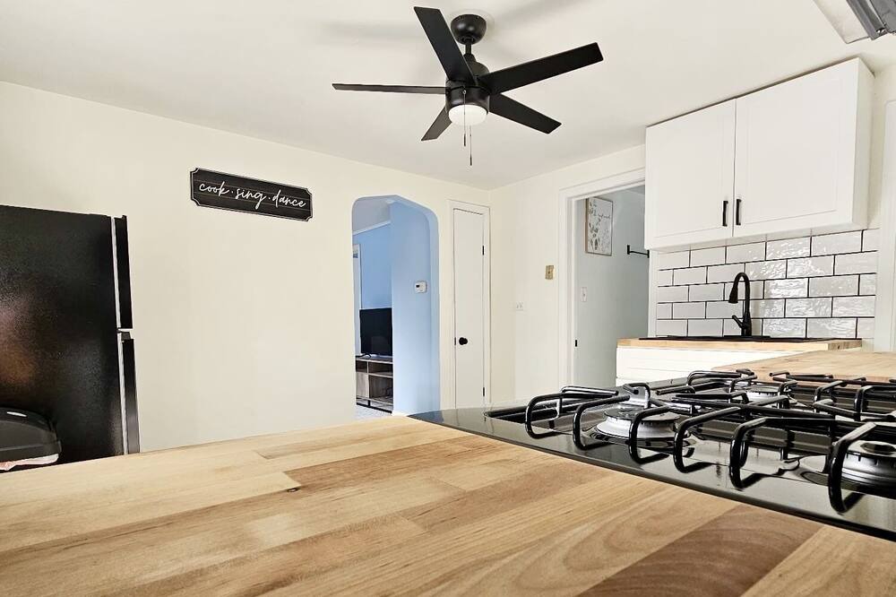 Photo of Kitchen in Norwood Park East