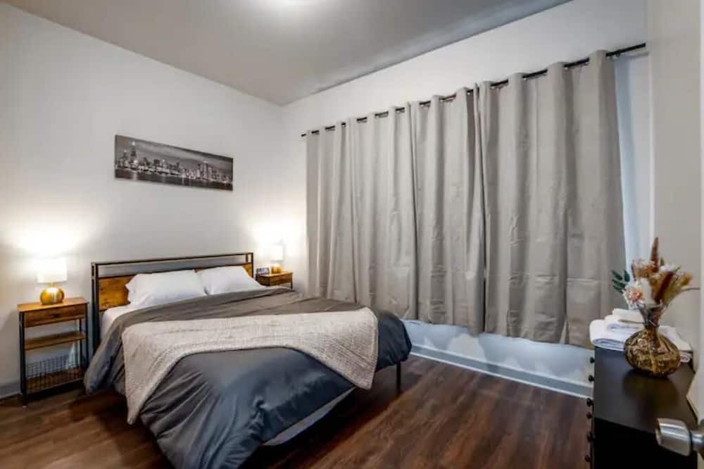 Photo of Bedroom in Woodlawn