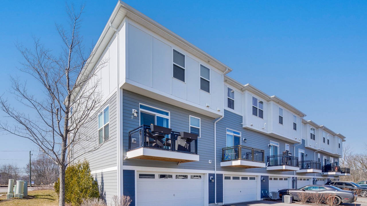 Photo of Outdoor in Warrenville
