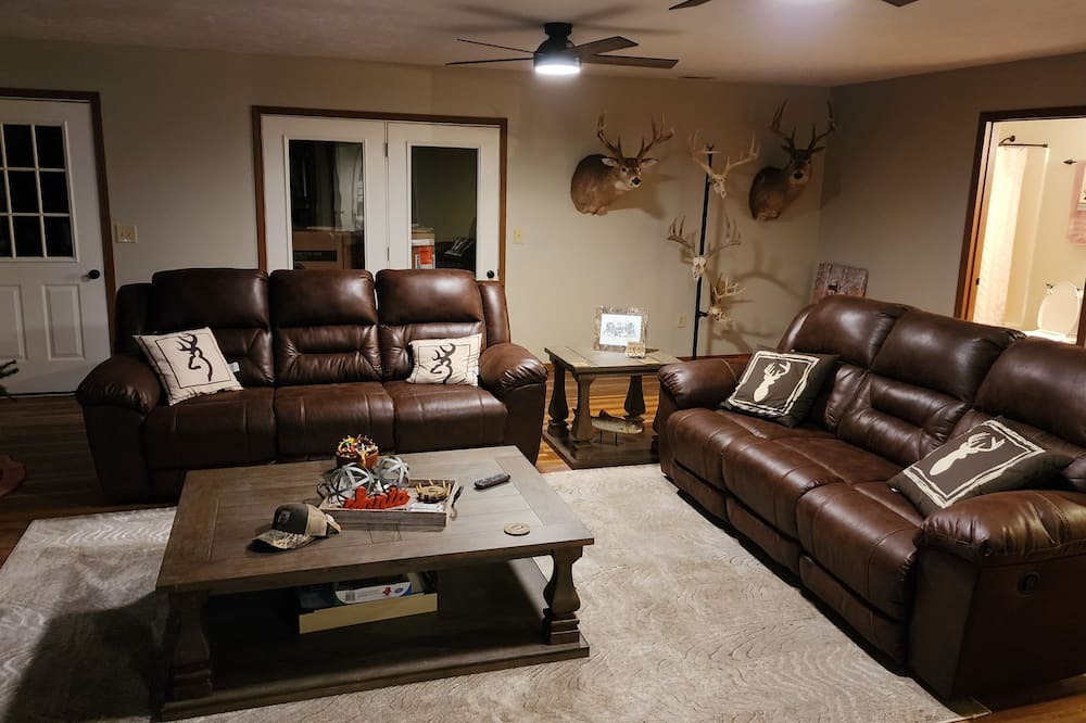 Photo of Livingroom in Perks