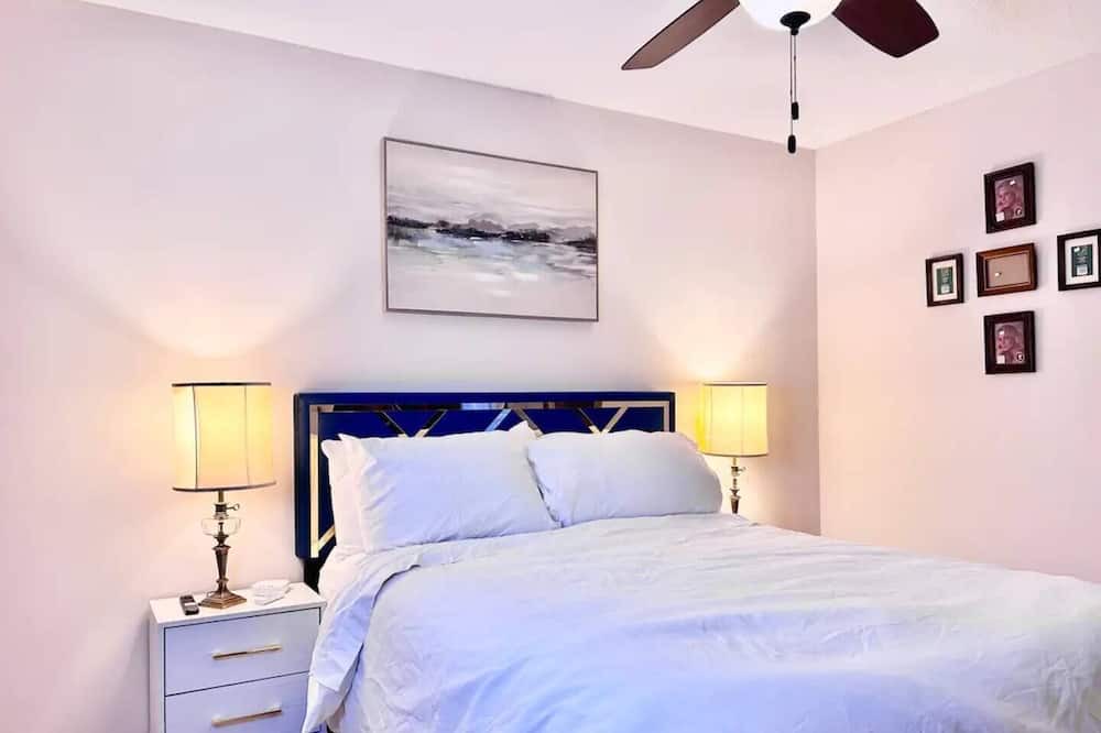 Photo of Bedroom in Savoy