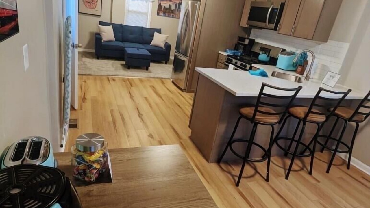 Photo of Kitchen in East Beverly