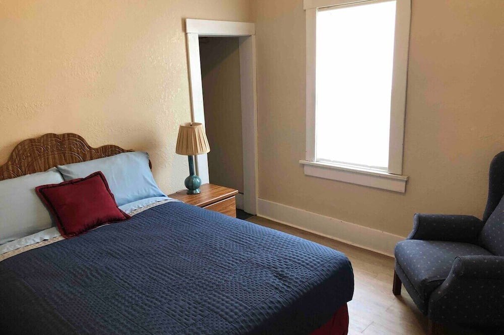 Photo of Bedroom in Robinson