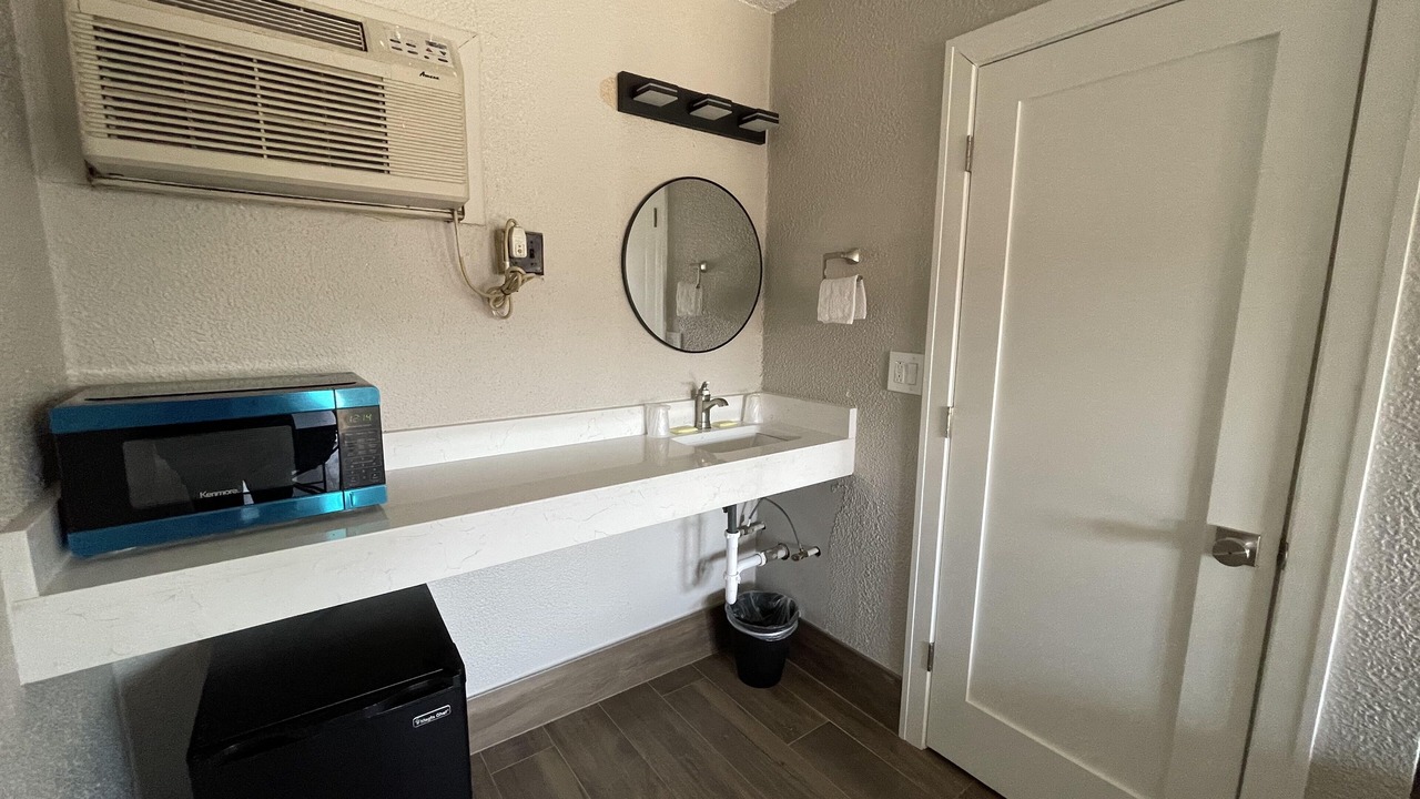 Photo of Bathroom in Worth