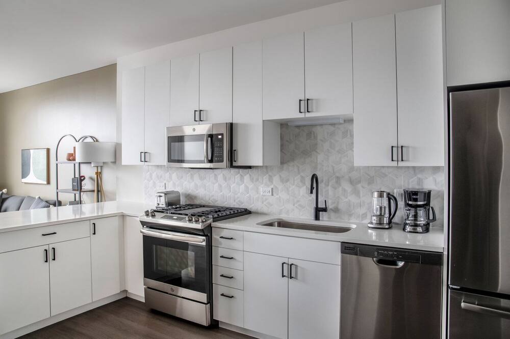 Photo of Kitchen in Logan Square