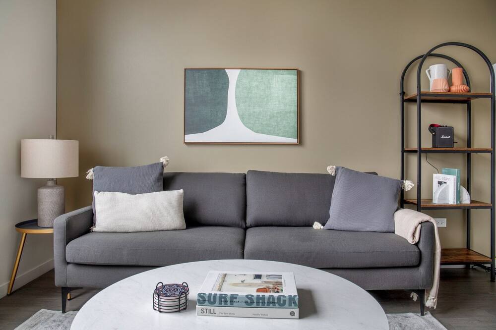 Photo of Livingroom in Logan Square