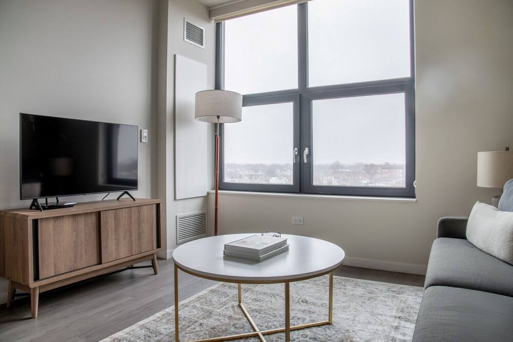 Photo of Livingroom in Logan Square