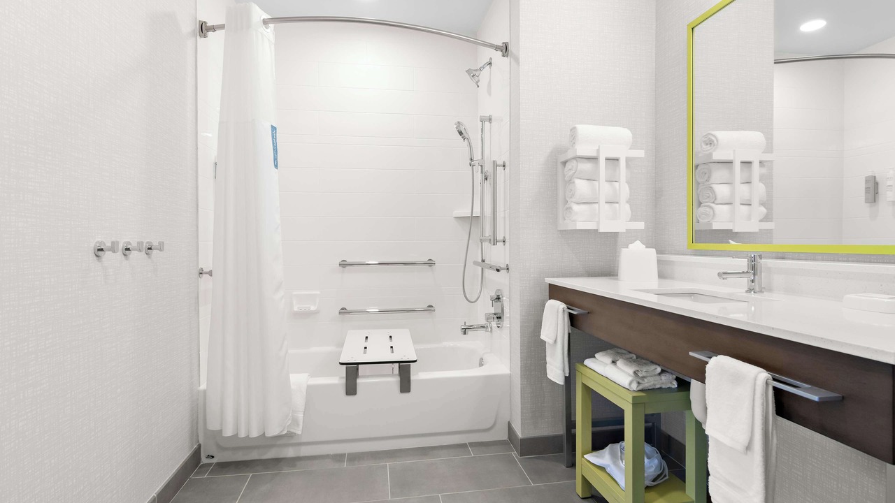 Photo of Bathroom in Illinois Medical District