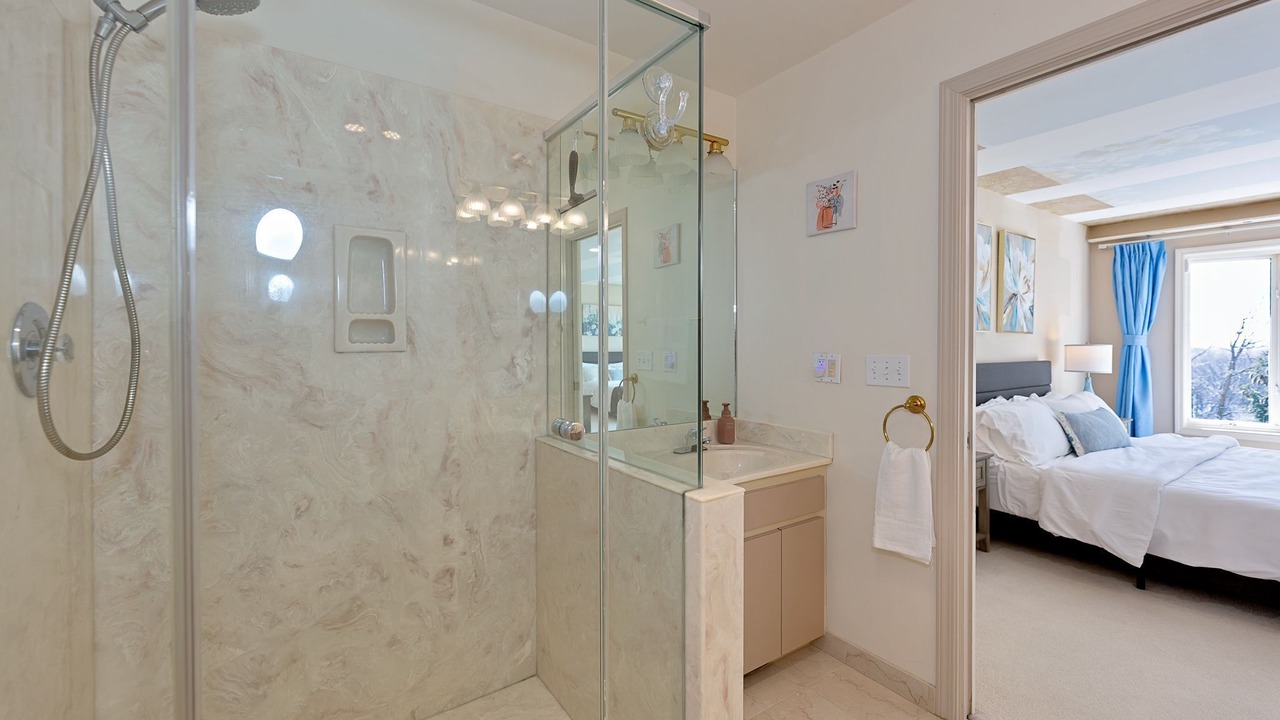 Photo of Bathroom in Ottawa
