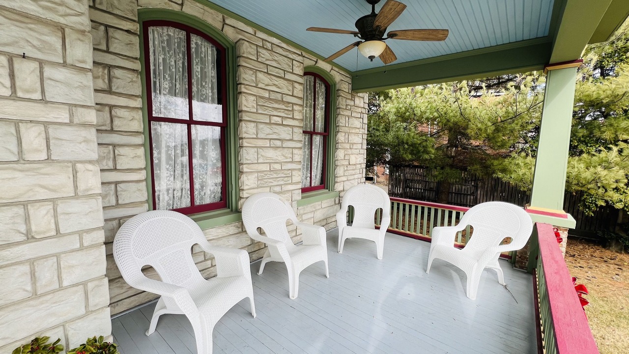 Photo of Patio Balcony in Olney
