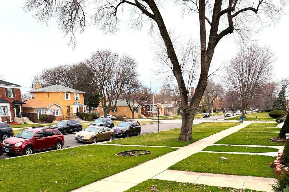 Photo of Outdoor in Roseland