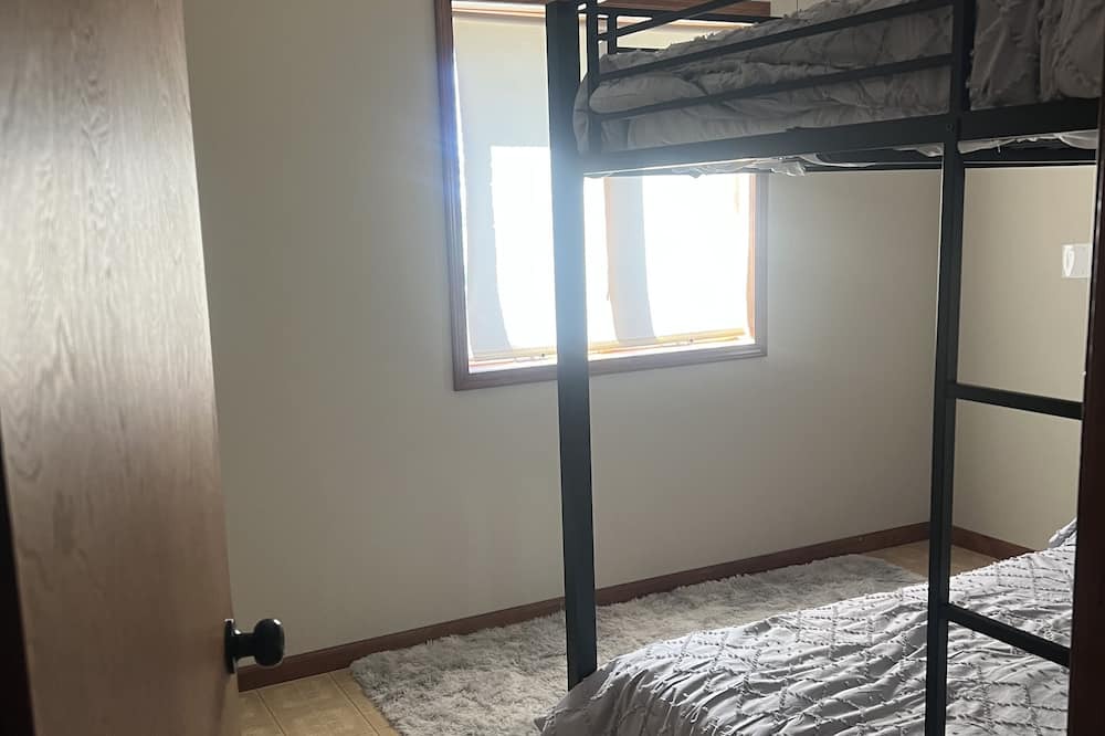 Photo of Bedroom in Clinton County