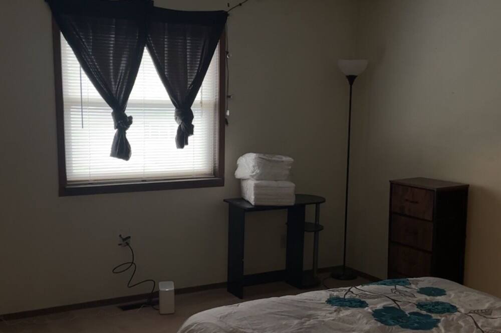 Photo of Bedroom in Champaign