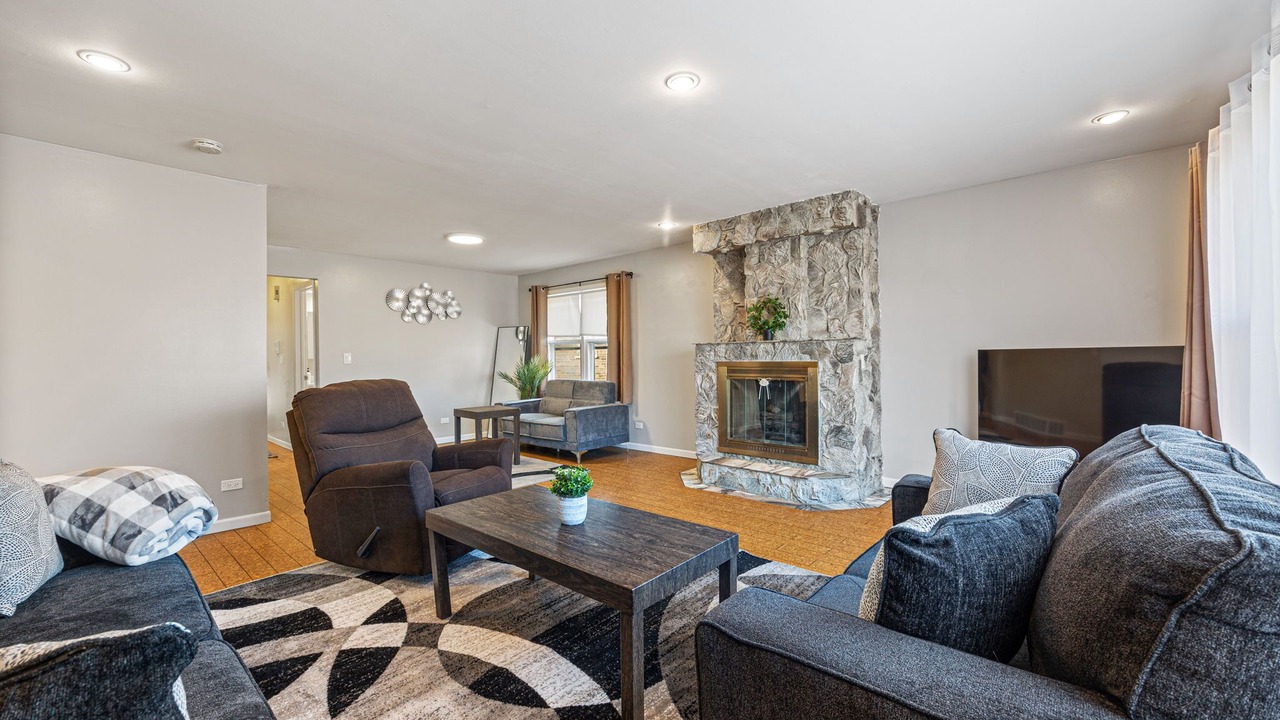 Photo of Livingroom in Skokie