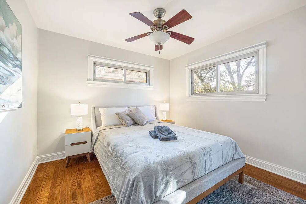 Photo of Bedroom in Arlington Heights