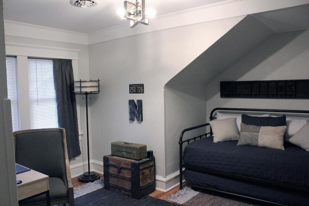 Photo of Bedroom in Highland