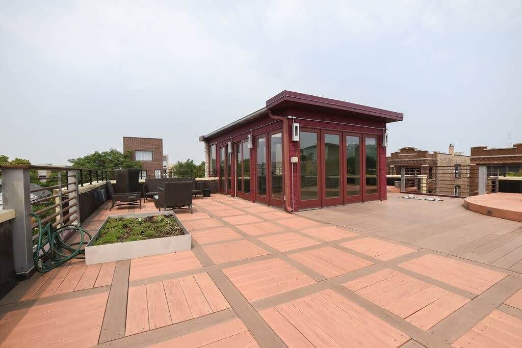 Photo of Patio Balcony in Logan Square