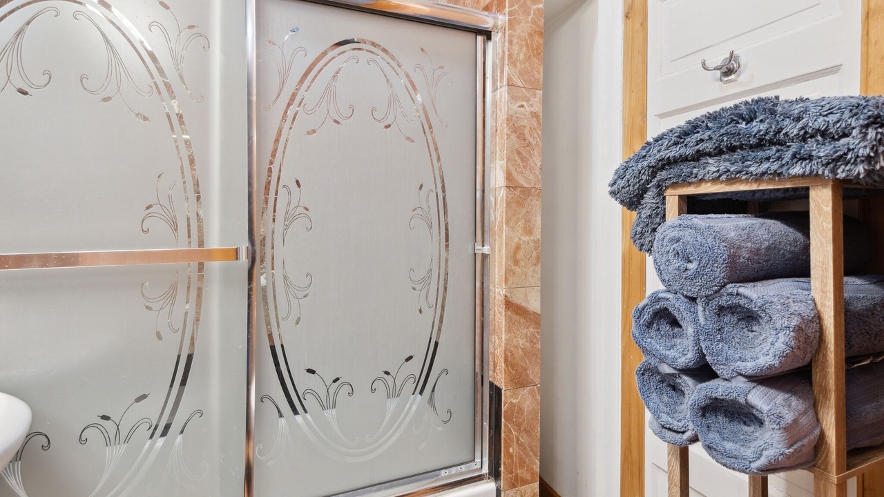 Photo of Bathroom in Little Village