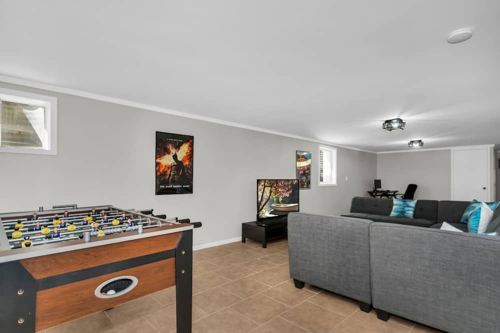 Photo of Bedroom in Schaumburg
