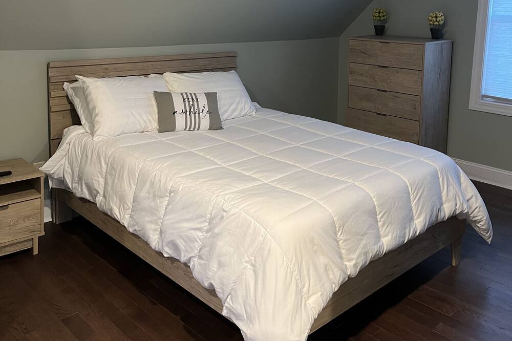 Photo of Bedroom in Springfield