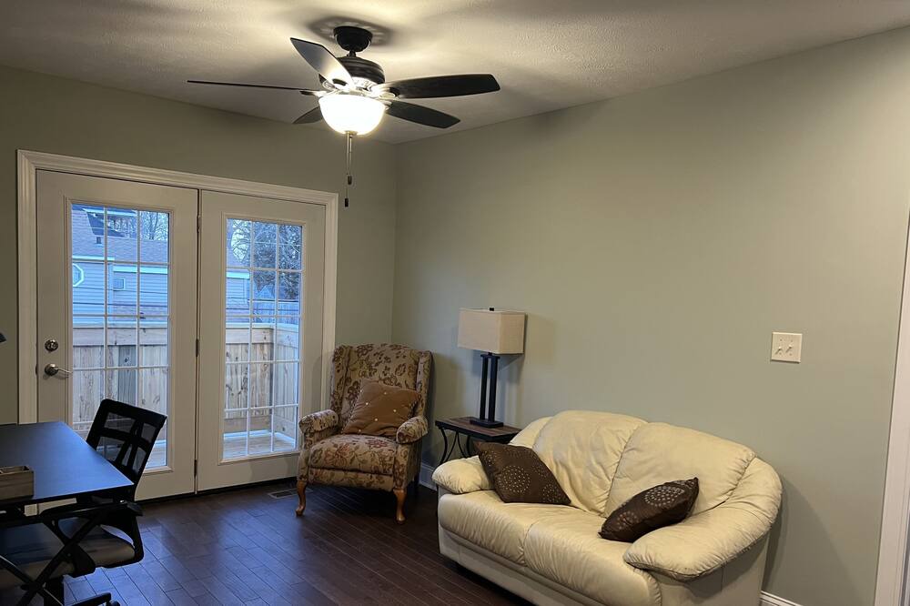 Photo of Livingroom in Springfield