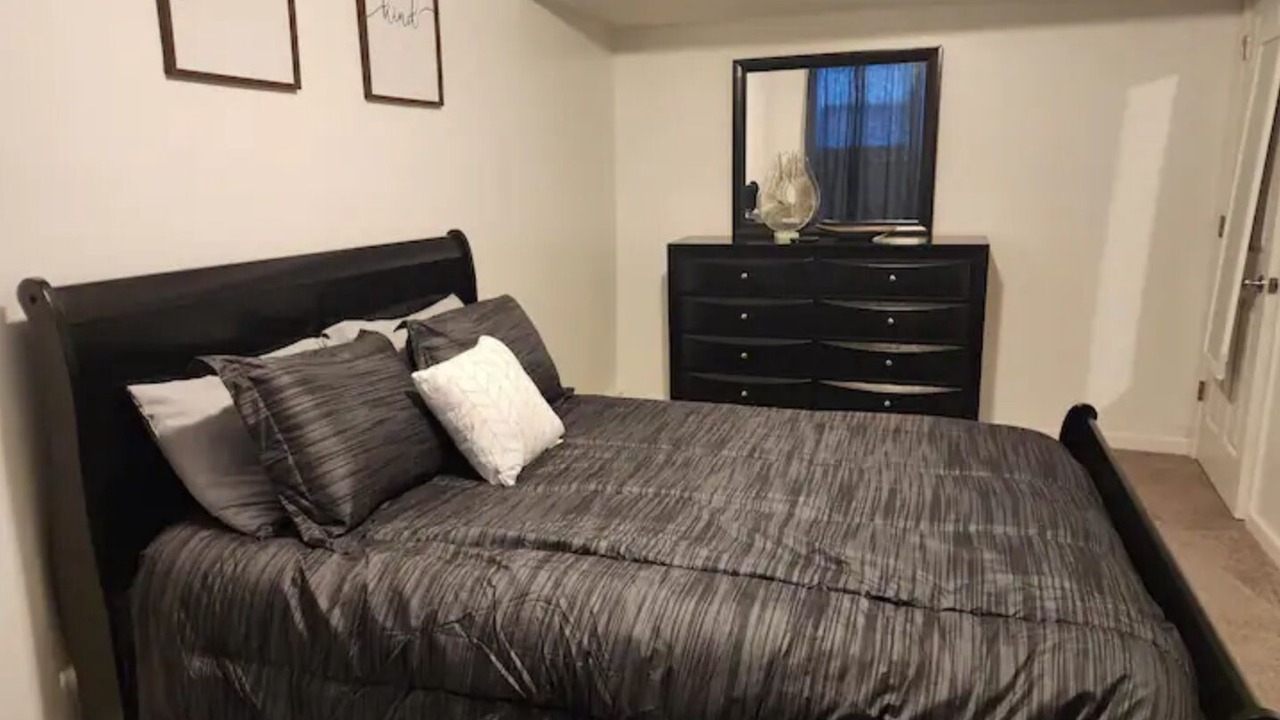 Photo of Bedroom in Bartonville